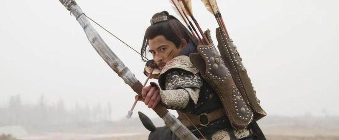 王者荣耀弓弩是什么？弓弩装备属性是什么？  第1张