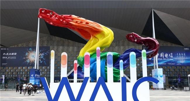 真实作业场景+具身智能能力！云深处科技闪耀 WAIC2025  第2张